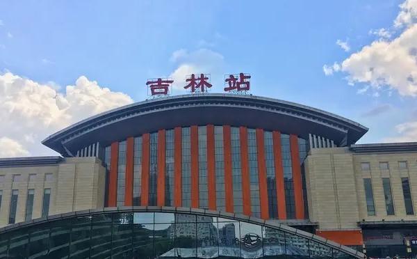 成都到吉林物流公司